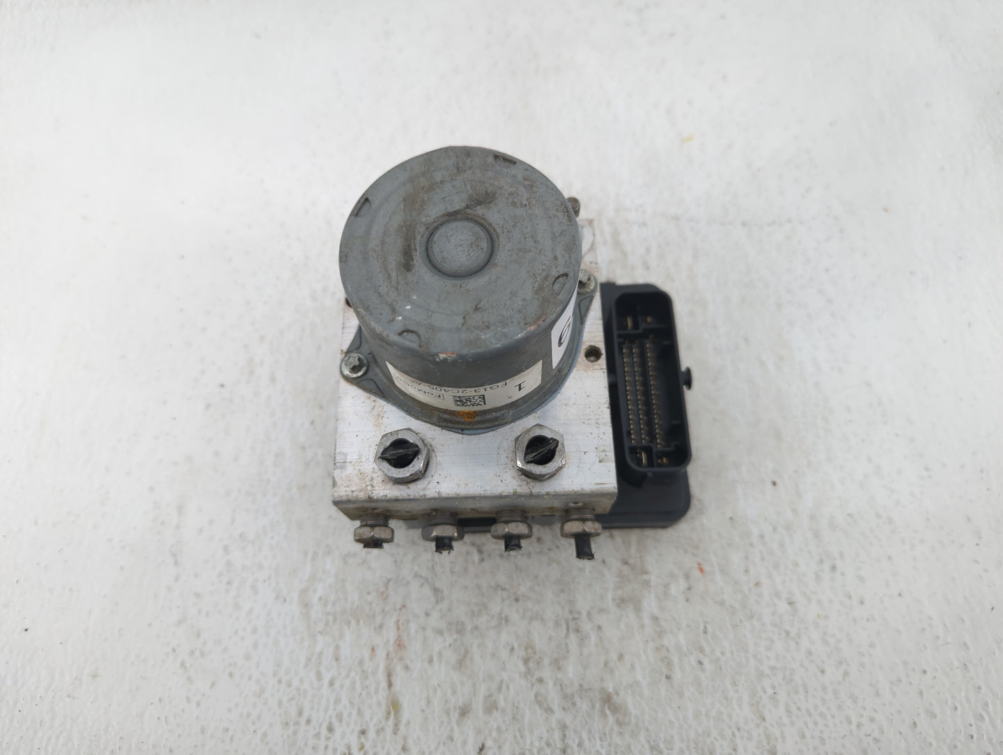 2014-2019 Ford Taurus ABS Pump Control Module Replacement P/N:FG13-2C405-A Fits Fits 2014 2015 2016 2017 2018 2019 OEM Used 