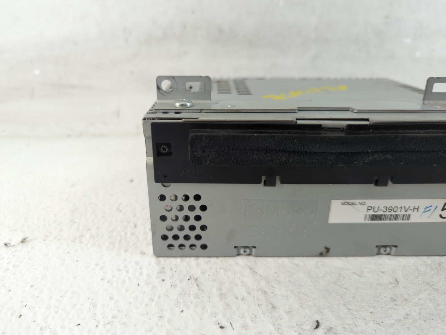 2016-2017 Ford Transit Radio AM FM Cd Player Receiver Replacement P/N:CK4T-19C107-LB Fits Fits 2016 2017 OEM Used Auto Parts