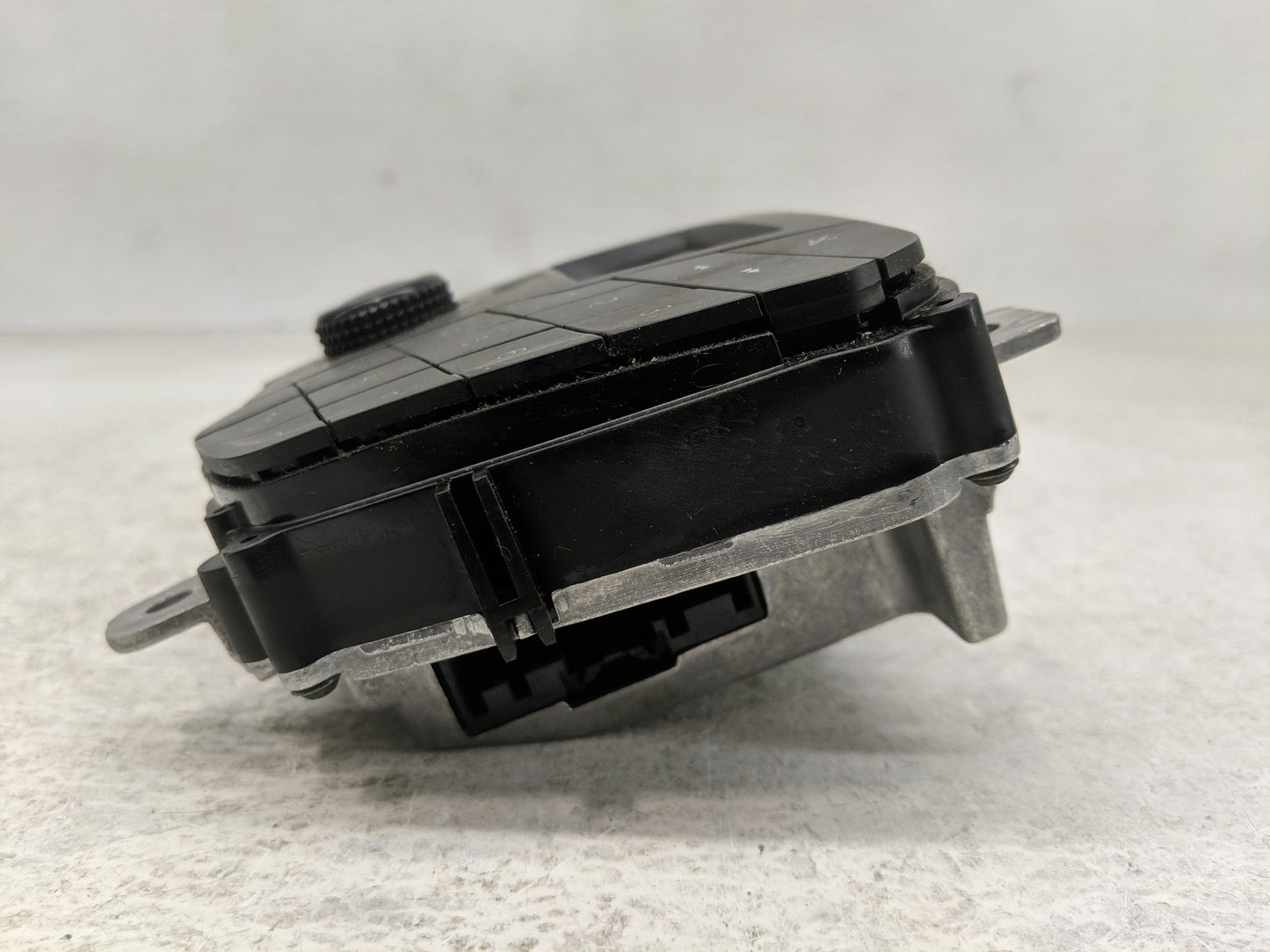 2017 Ford Transit Radio AM FM Cd Player Receiver Replacement P/N:DT1T-18D815-AG Fits OEM Used Auto Parts - Oemusedautoparts1