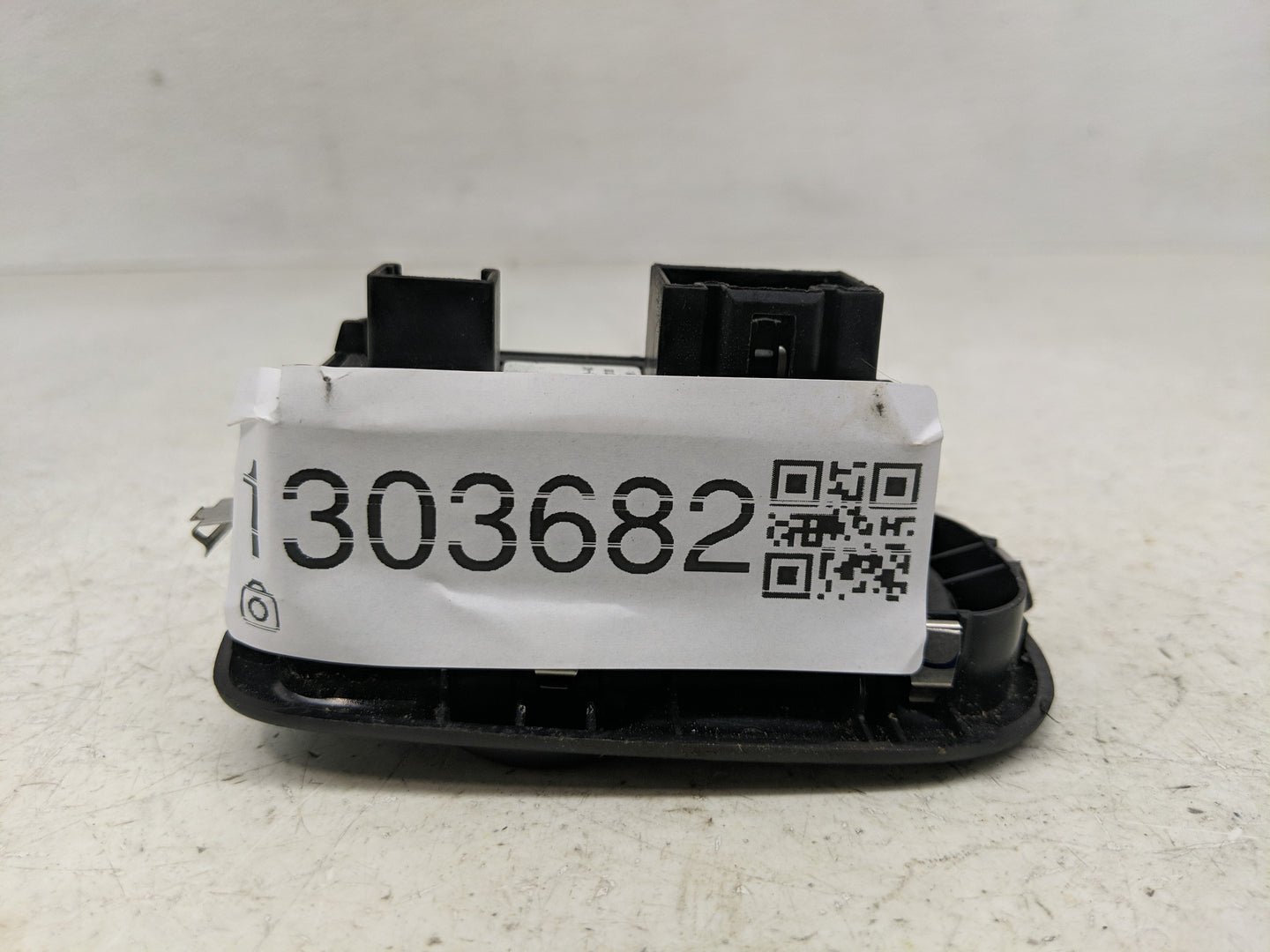 2016-2020 Ford Transit-150 Master Power Window Switch Replacement Driver Side Left P/N:BK3T-14A132-AC Fits OEM Used Auto Par