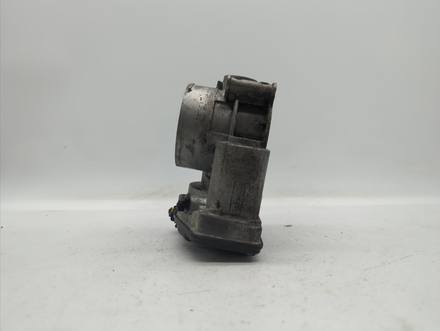 2015-2019 Ford Transit-150 Throttle Body P/N:AT4E-9F991-EL Fits Fits 2011 2012 2013 2014 2015 2016 2017 2018 2019 OEM Used A