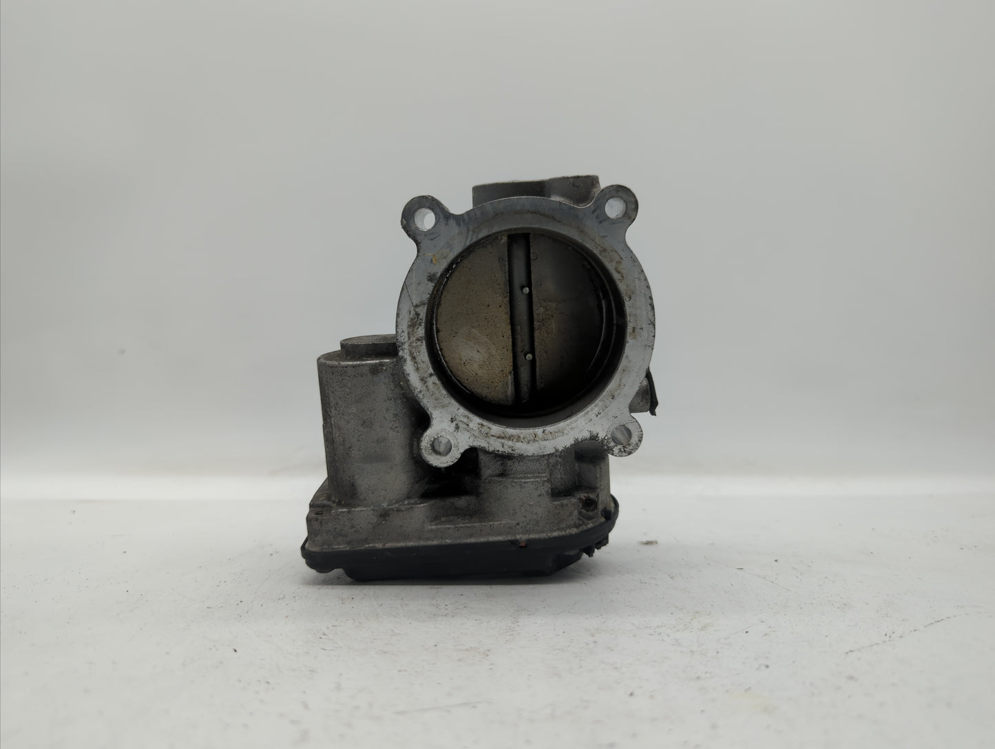 2015-2019 Ford Transit-150 Throttle Body P/N:AT4E-9F991-EL Fits Fits 2011 2012 2013 2014 2015 2016 2017 2018 2019 OEM Used A