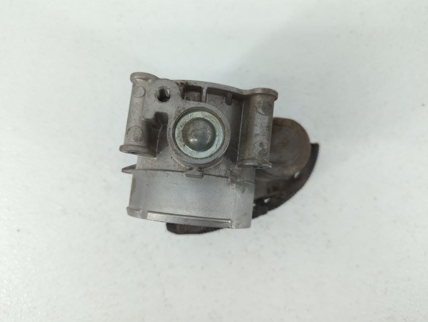 2015-2019 Ford Transit-150 Throttle Body P/N:AT4E-9F991-EL AT4E-9F991-EH Fits Fits 2011 2012 2013 2014 2015 2016 2017 2018 2