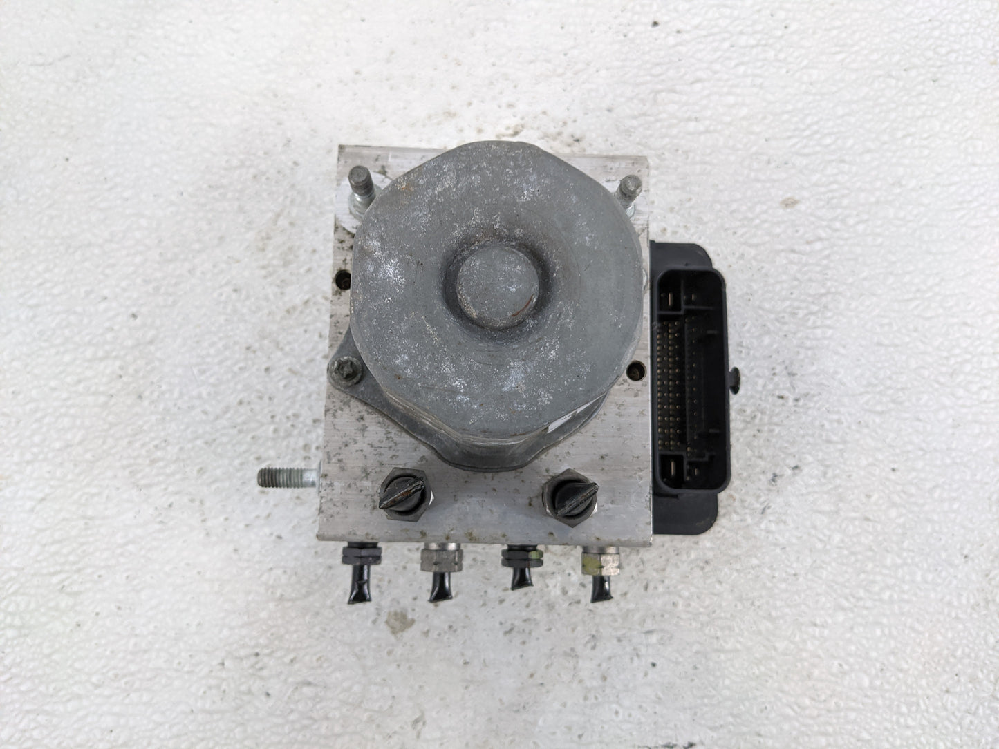 2015-2019 Ford Transit-250 ABS Pump Control Module Replacement P/N:FK41-2C405-AC Fits Fits 2015 2016 2017 2018 2019 OEM Used