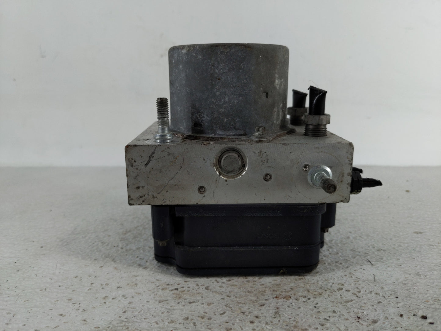 2015-2019 Ford Transit-250 ABS Pump Control Module Replacement P/N:FK41-2C405-AC Fits Fits 2015 2016 2017 2018 2019 OEM Used