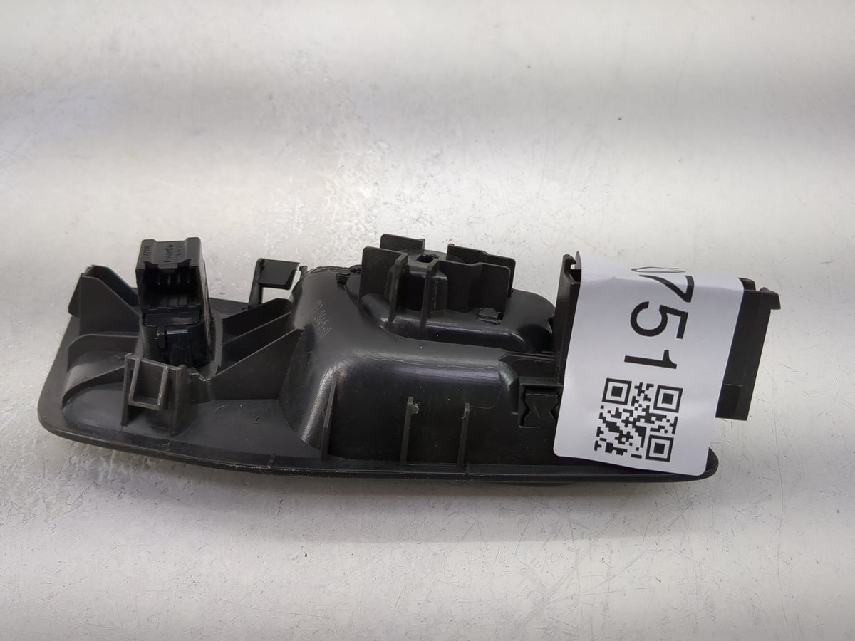 2017 Ford Transit-250 Drivers Side Inside Front Door Handle Oem - Oemusedautoparts1.com