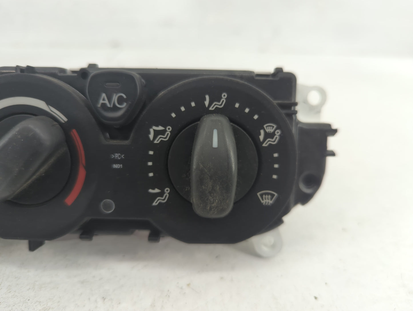 2015-2019 Ford Transit-250 Climate Control Module Temperature AC/Heater Replacement P/N:BM5T-18549 Fits OEM Used Auto Parts 