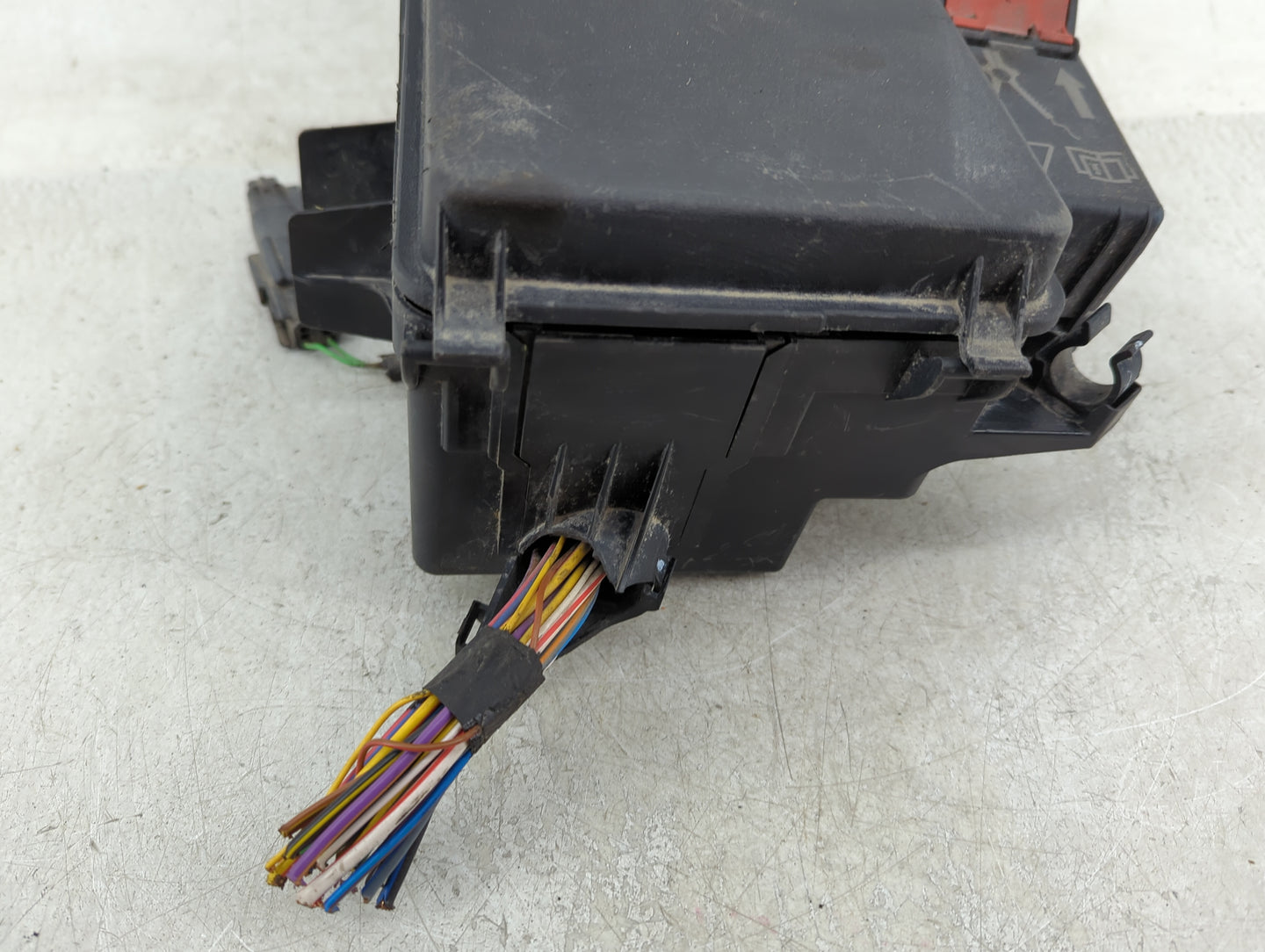 2017-2019 Ford Transit-250 Fusebox Fuse Box Panel Relay Module Fits Fits 2017 2018 2019 OEM Used Auto Parts - Oemusedautopar