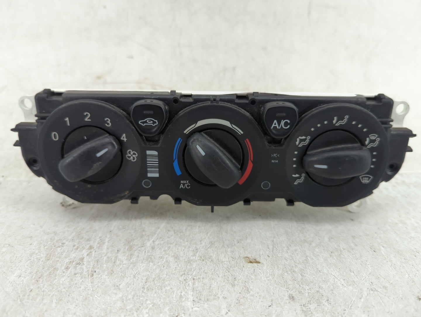 2015-2019 Ford Transit-250 Climate Control Module Temperature AC/Heater Replacement P/N:BM5T-18549 Fits OEM Used Auto Parts 