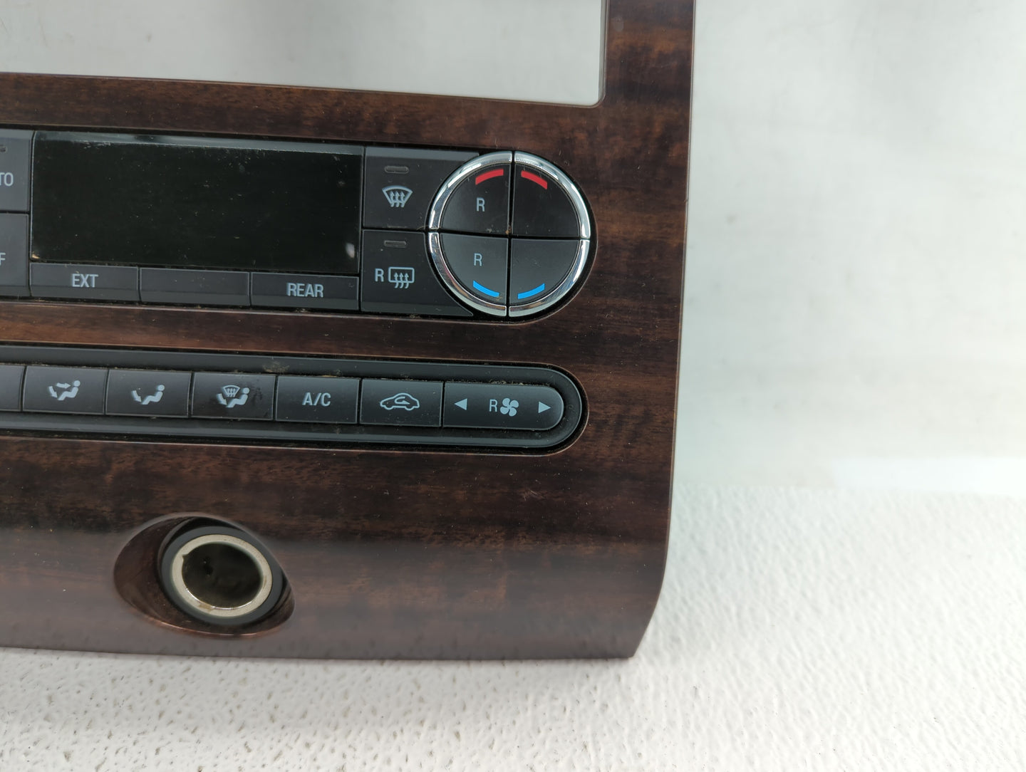 2015-2019 Ford Transit-250 Climate Control Module Temperature AC/Heater Replacement P/N:8R0L7821E Fits OEM Used Auto Parts -