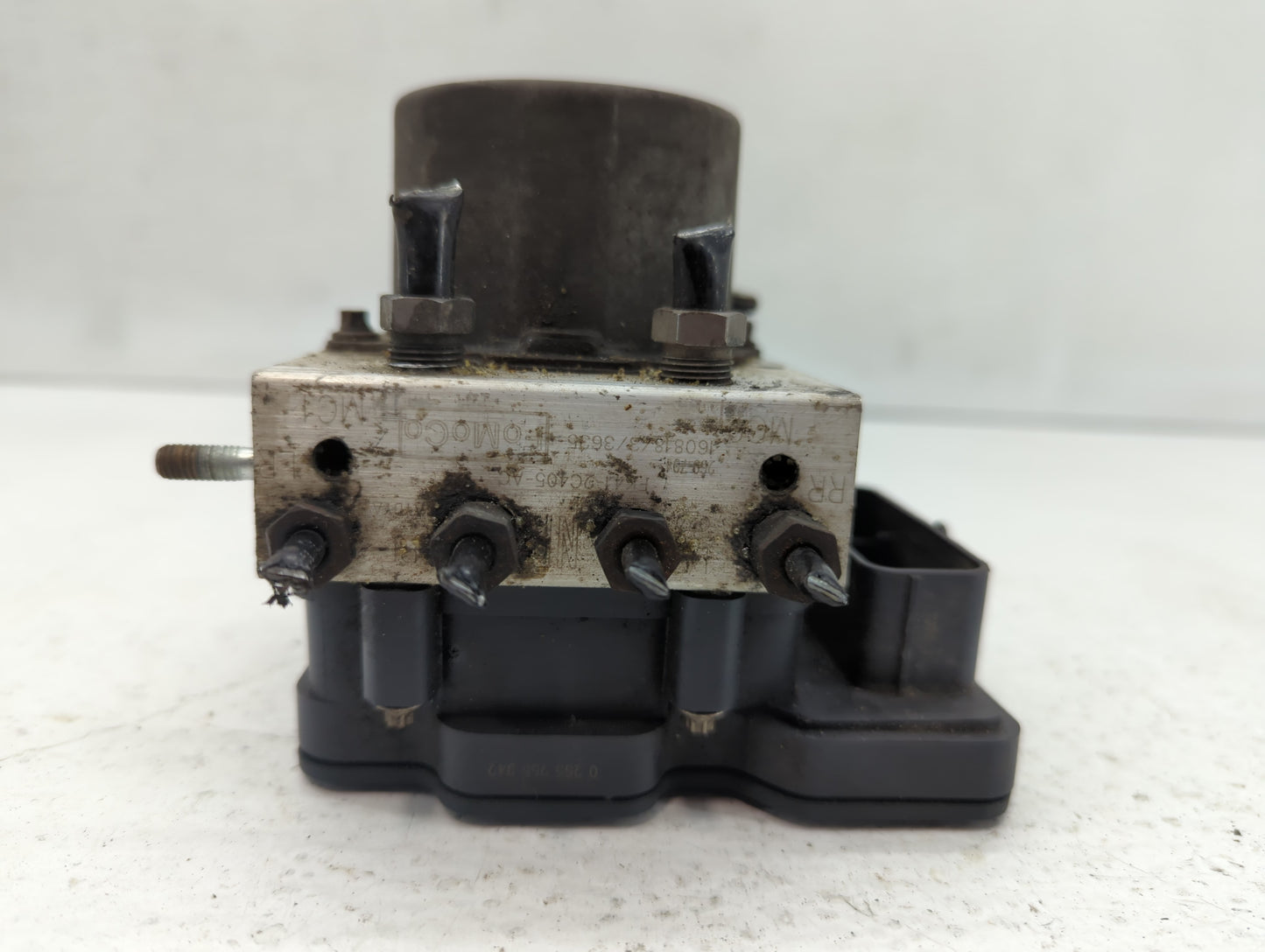 2015-2019 Ford Transit-250 ABS Pump Control Module Replacement P/N:FK41-2C405-AC Fits Fits 2015 2016 2017 2018 2019 OEM Used