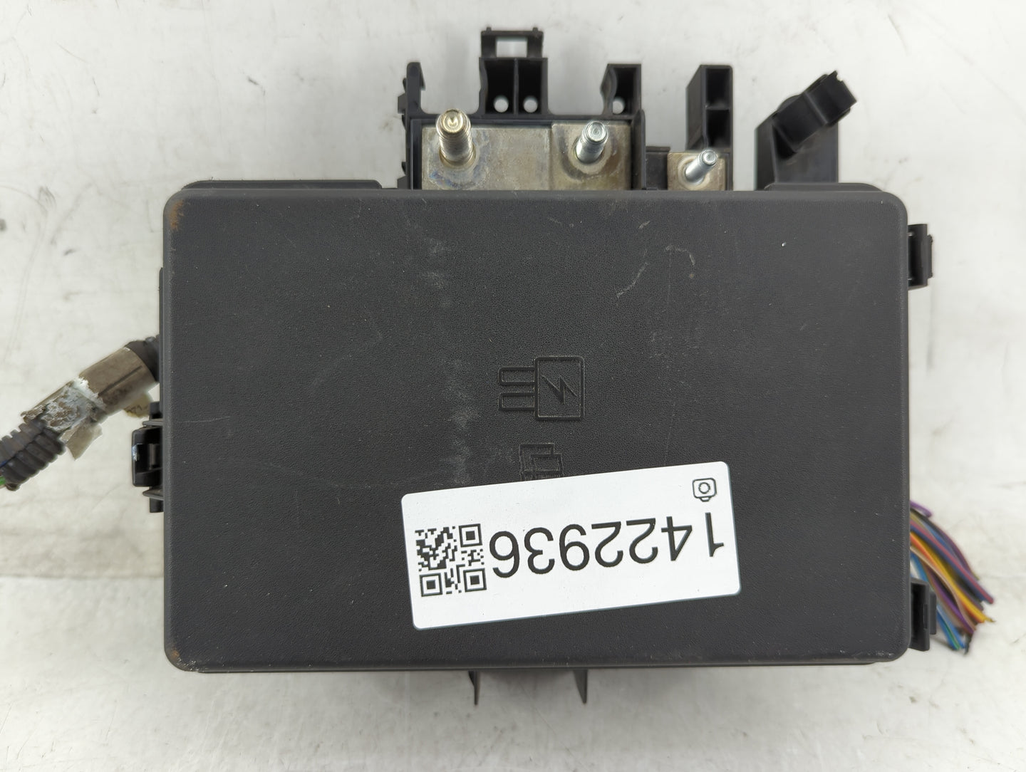 2017-2019 Ford Transit-350 Fusebox Fuse Box Panel Relay Module P/N:BK2T-14A075-AB Fits Fits 2017 2018 2019 OEM Used Auto Par