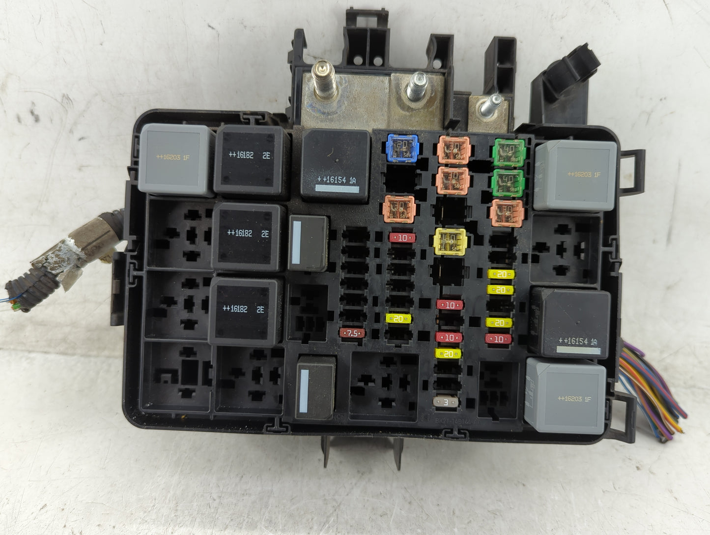 2017-2019 Ford Transit-350 Fusebox Fuse Box Panel Relay Module P/N:BK2T-14A075-AB Fits Fits 2017 2018 2019 OEM Used Auto Par