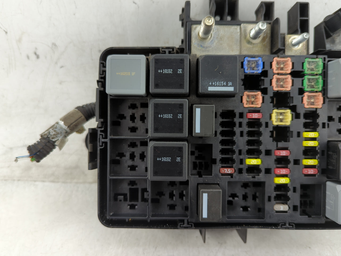2017-2019 Ford Transit-350 Fusebox Fuse Box Panel Relay Module P/N:BK2T-14A075-AB Fits Fits 2017 2018 2019 OEM Used Auto Par