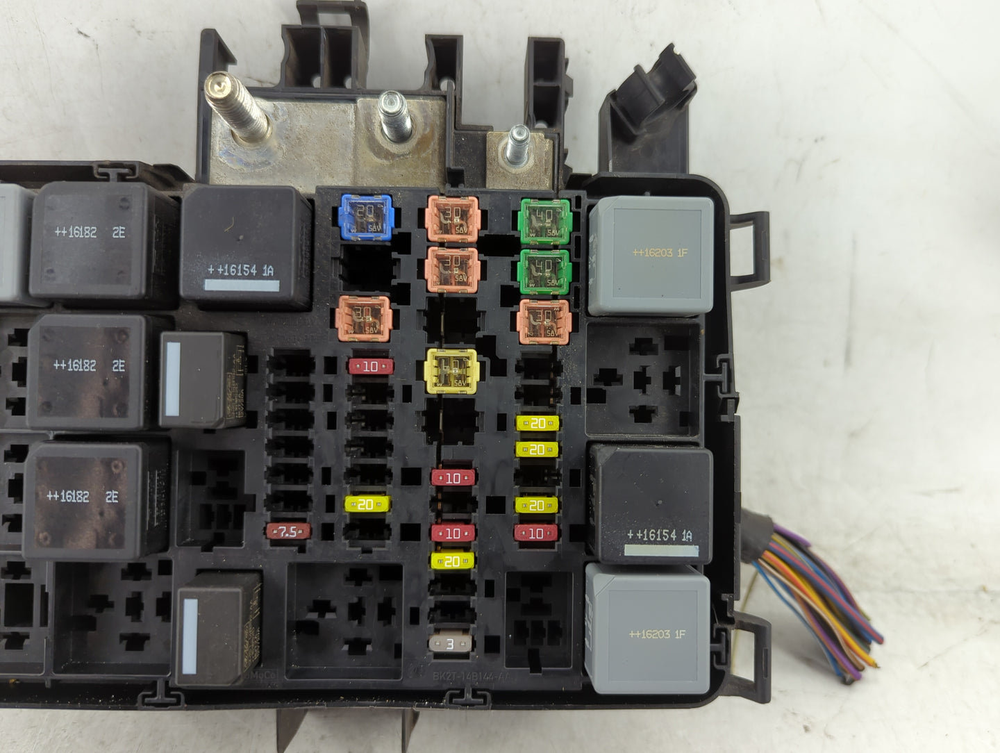 2017-2019 Ford Transit-350 Fusebox Fuse Box Panel Relay Module P/N:BK2T-14A075-AB Fits Fits 2017 2018 2019 OEM Used Auto Par
