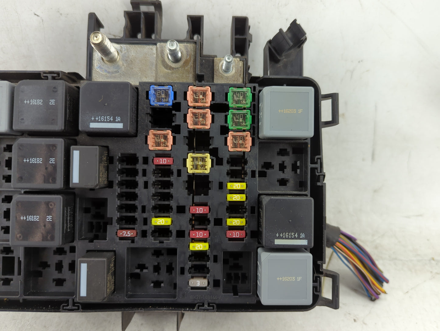 2017-2019 Ford Transit-350 Fusebox Fuse Box Panel Relay Module P/N:BK2T-14A075-AB Fits Fits 2017 2018 2019 OEM Used Auto Par
