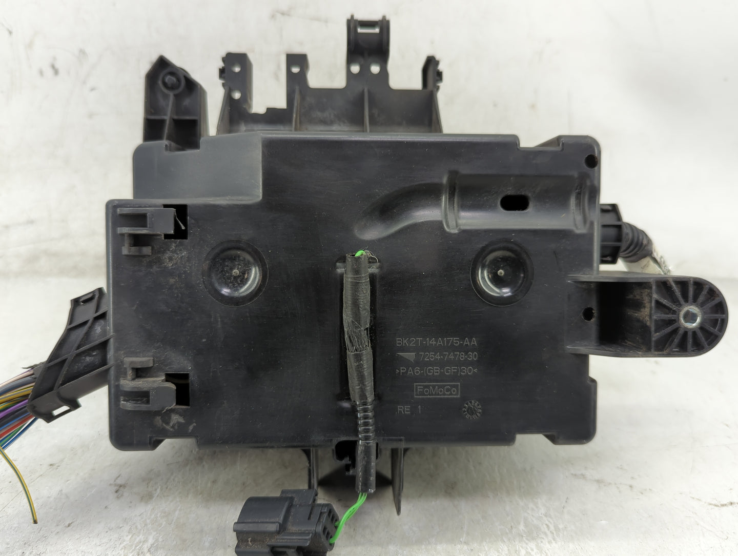 2017-2019 Ford Transit-350 Fusebox Fuse Box Panel Relay Module P/N:BK2T-14A075-AB Fits Fits 2017 2018 2019 OEM Used Auto Par
