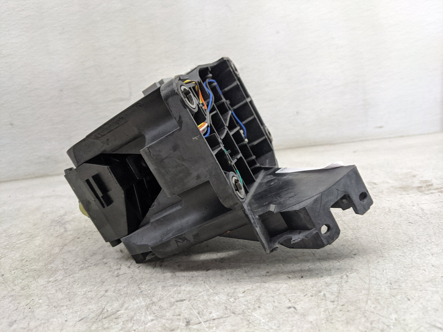 2017 Ford Transit 250 Floor Console Assembly Shifter - Oemusedautoparts1.com
