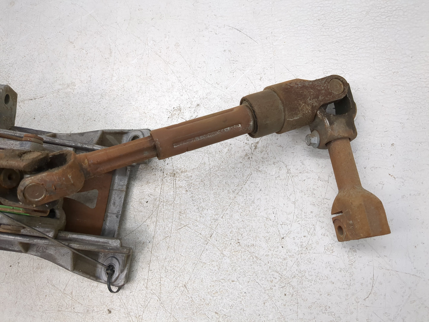 2014-2018 Ford Transit Connect A/t Power Steering Column With Motor - Oemusedautoparts1.com