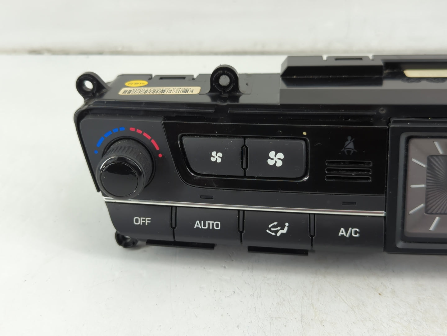 2017 Genesis G80 Climate Control Module Temperature AC/Heater Replacement Fits Fits 2015 2016 OEM Used Auto Parts - Oemuseda