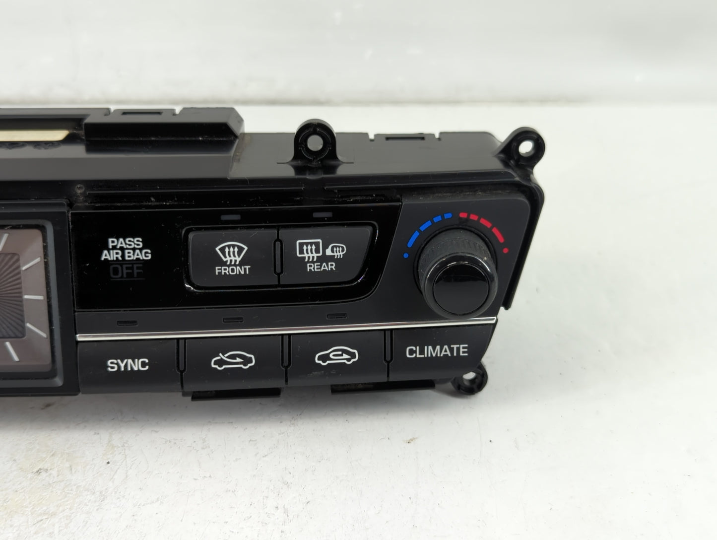 2017 Genesis G80 Climate Control Module Temperature AC/Heater Replacement Fits Fits 2015 2016 OEM Used Auto Parts - Oemuseda
