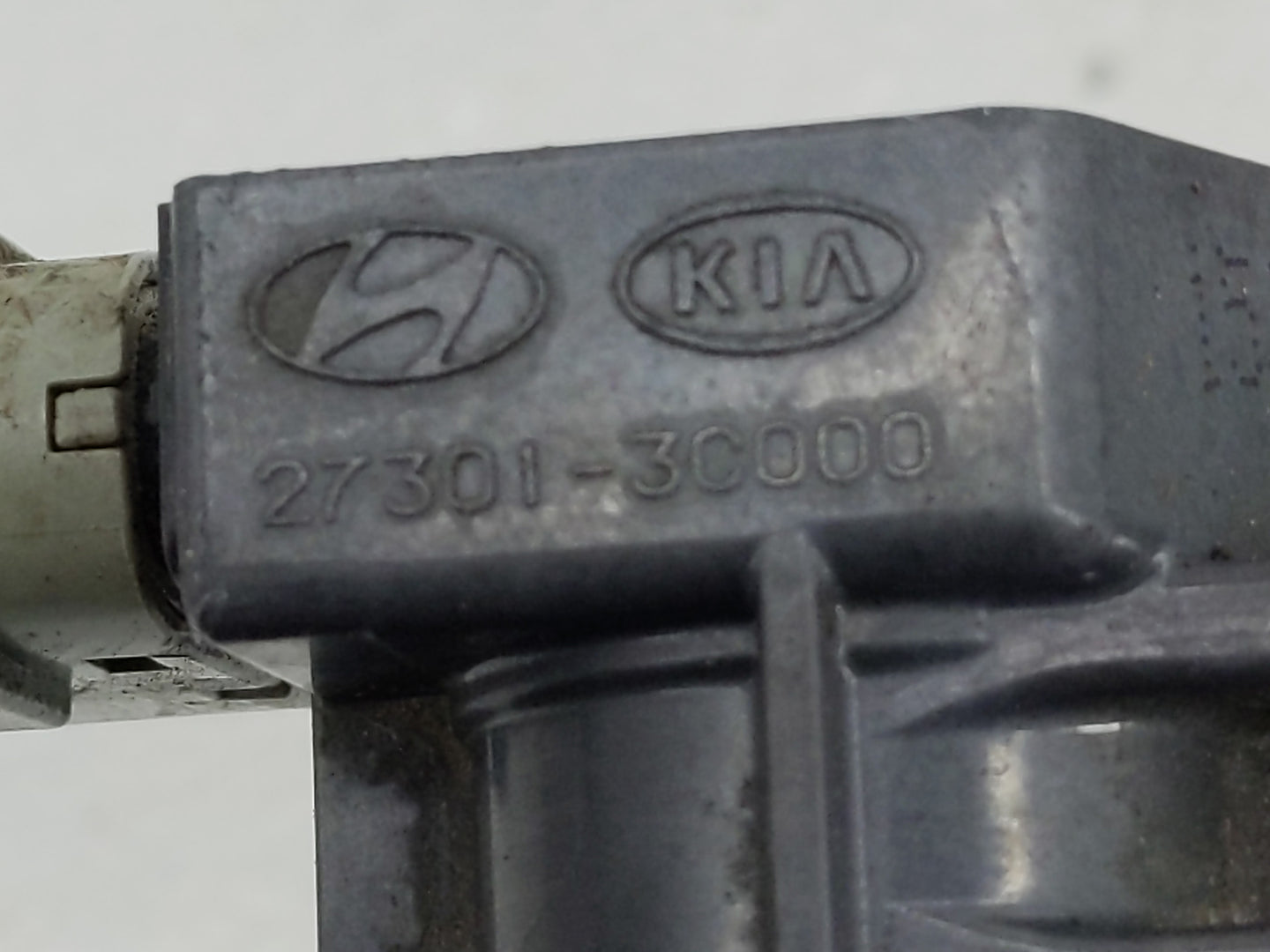 2017-2017 Genesis G80 Ignition Coil Igniter Pack - Oemusedautoparts1.com