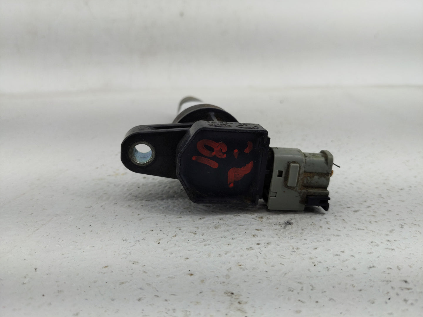 2017-2017 Genesis G80 Ignition Coil Igniter Pack - Oemusedautoparts1.com