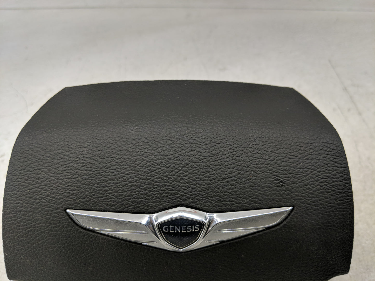 2018-2020 Genesis G80 Air Bag Driver Left Steering Wheel Mounted P/N:56900B1150RRY Fits Fits 2018 2019 2020 OEM Used Auto Pa
