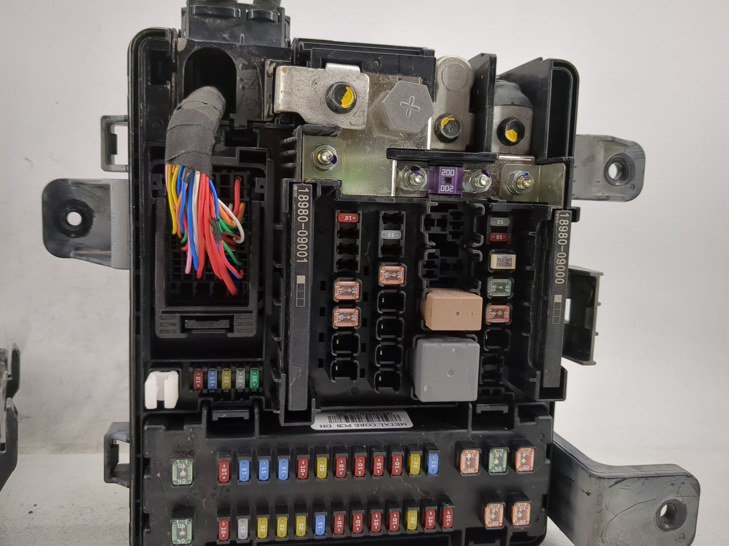 2017 Genesis G80 Fusebox Fuse Box Panel Relay Module P/N:91204-B1835 Fits Fits 2016 OEM Used Auto Parts - Oemusedautoparts1.