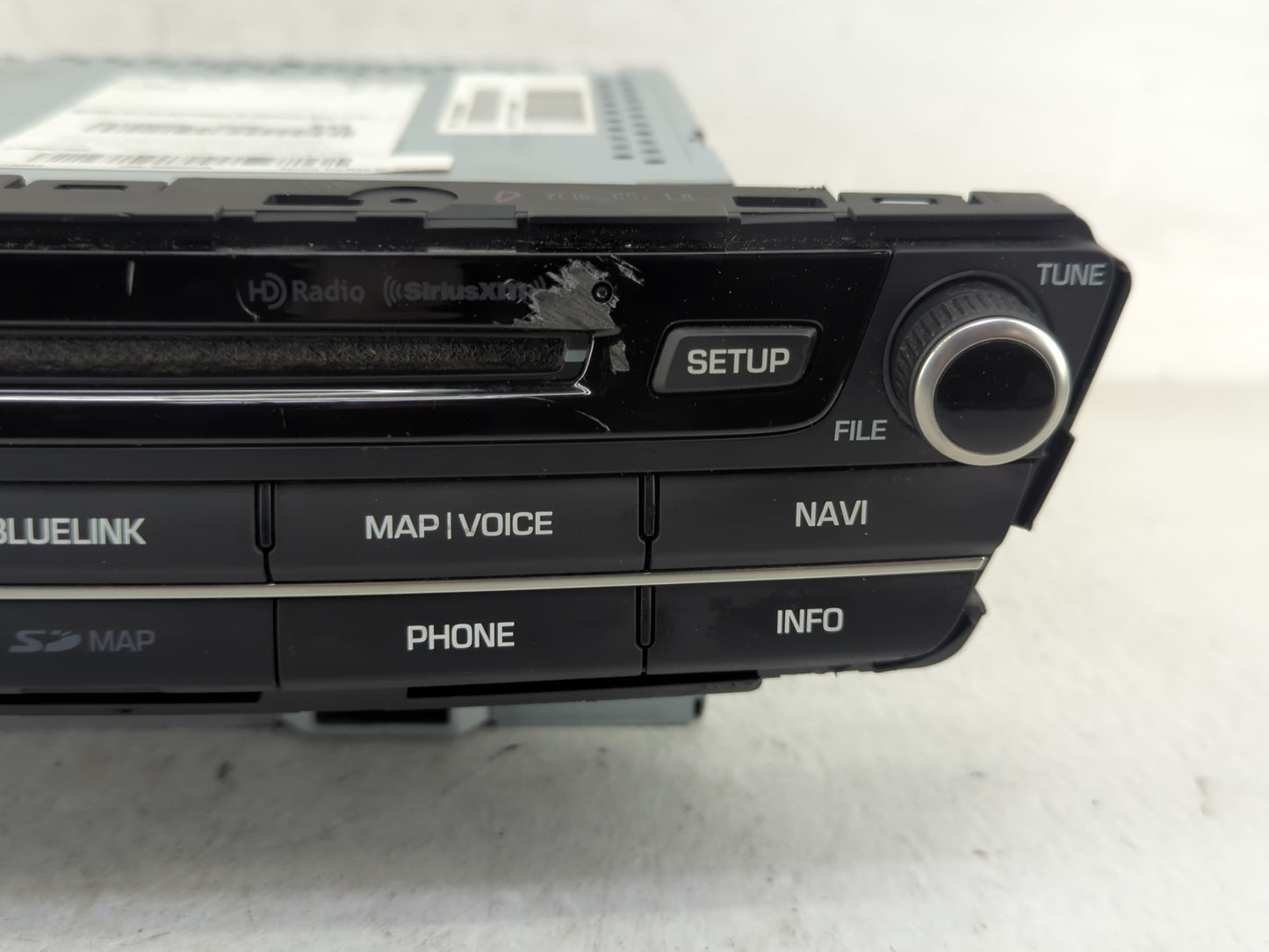2017 Genesis G80 Radio AM FM Cd Player Receiver Replacement P/N:96560-B1ED04X Fits OEM Used Auto Parts - Oemusedautoparts1.c