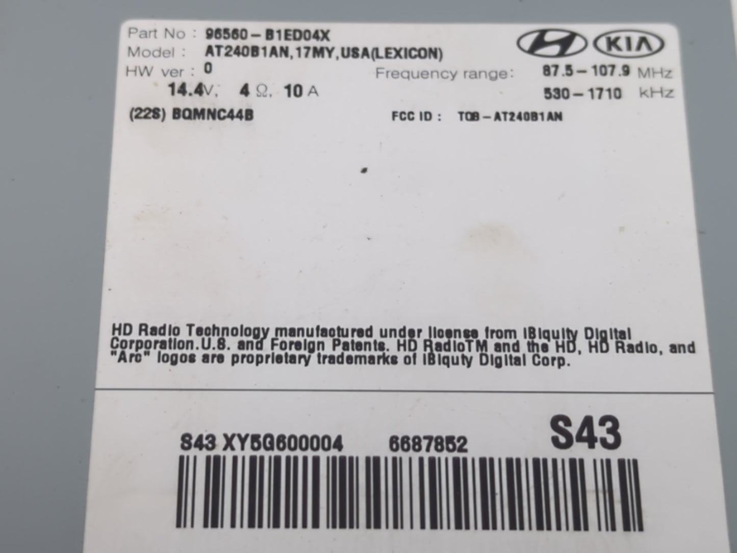 2017 Genesis G80 Radio AM FM Cd Player Receiver Replacement P/N:96560-B1ED04X Fits OEM Used Auto Parts - Oemusedautoparts1.c