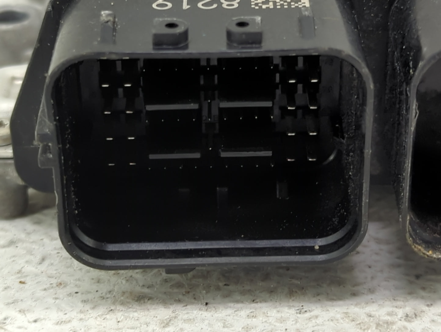 2017 Genesis G80 PCM Engine Control Computer ECU ECM PCU OEM Fits Fits 2015 2016 OEM Used Auto Parts - Oemusedautoparts1.com