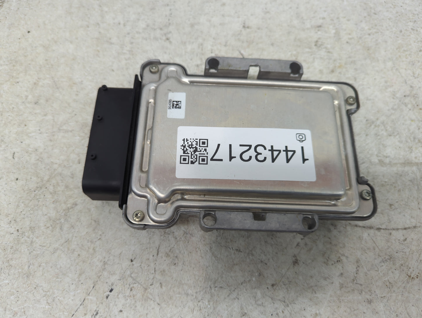 2017 Genesis G80 PCM Engine Control Computer ECU ECM PCU OEM Fits Fits 2015 2016 OEM Used Auto Parts - Oemusedautoparts1.com