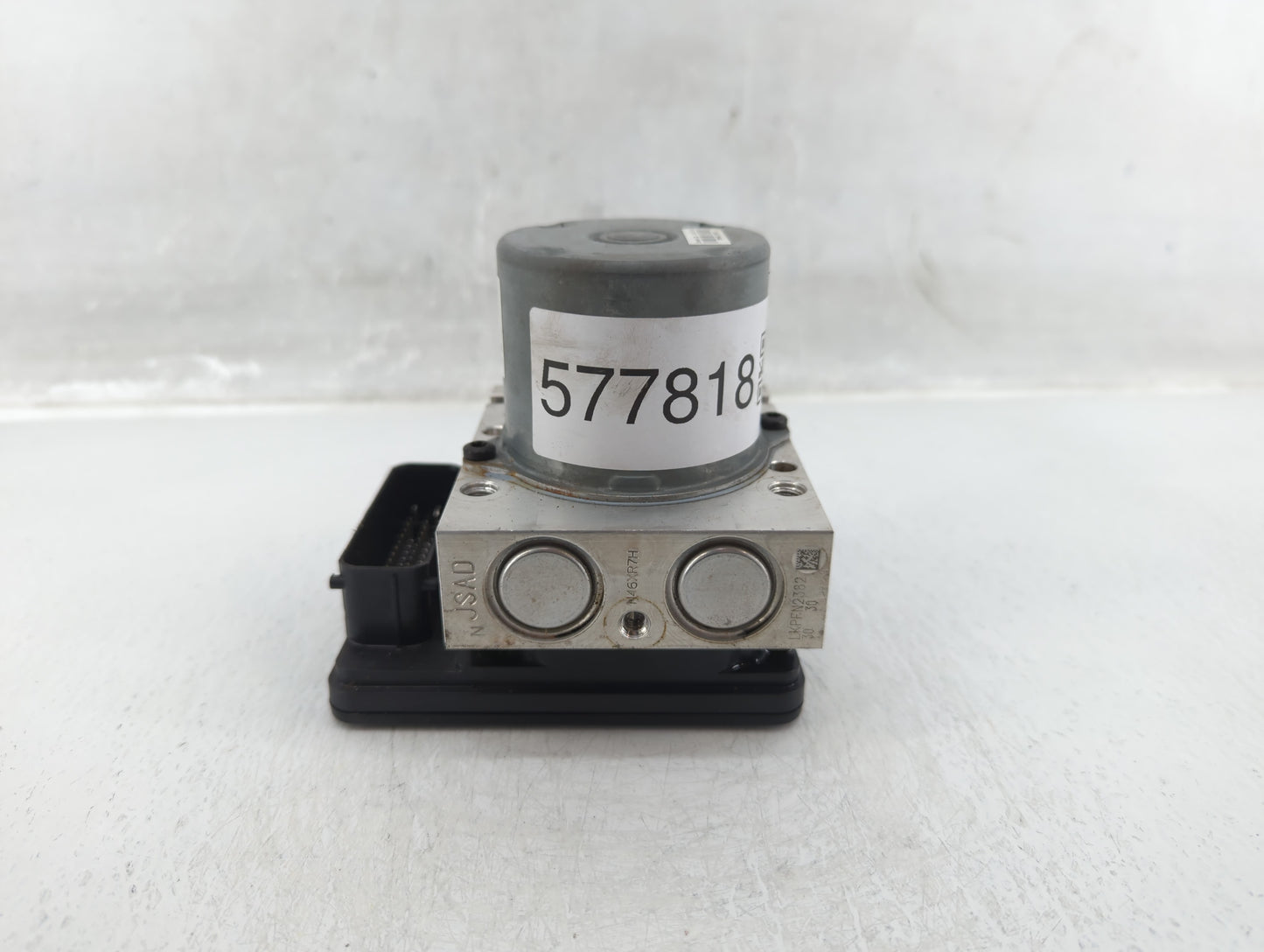 2017 Genesis G80 ABS Pump Control Module Replacement P/N:58920-B1130 Fits Fits 2015 2016 OEM Used Auto Parts - Oemusedautopa