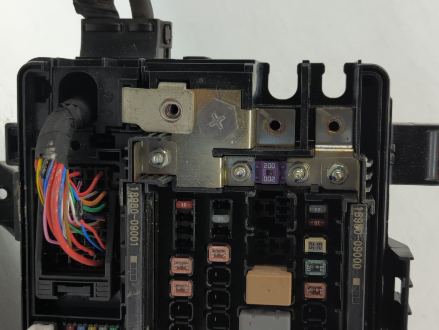 2017 Genesis G80 Fusebox Fuse Box Panel Relay Module P/N:91204-B1895 Fits Fits 2016 OEM Used Auto Parts - Oemusedautoparts1.