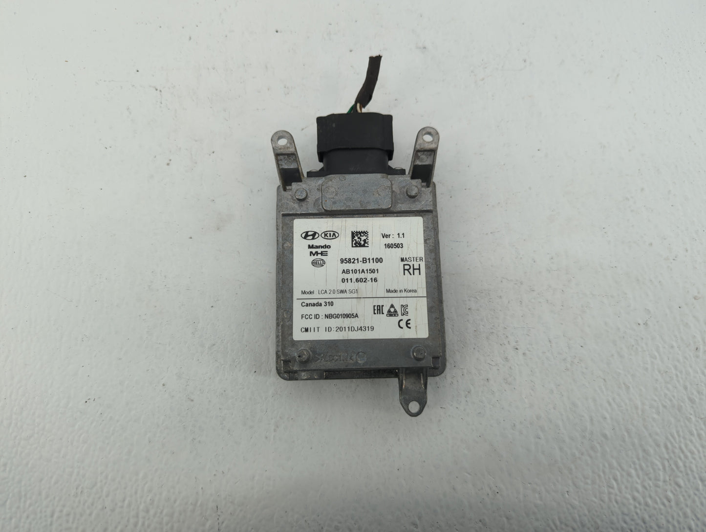 2017-2019 Genesis G80 Chassis Control Module Ccm Bcm Body Control - Oemusedautoparts1.com