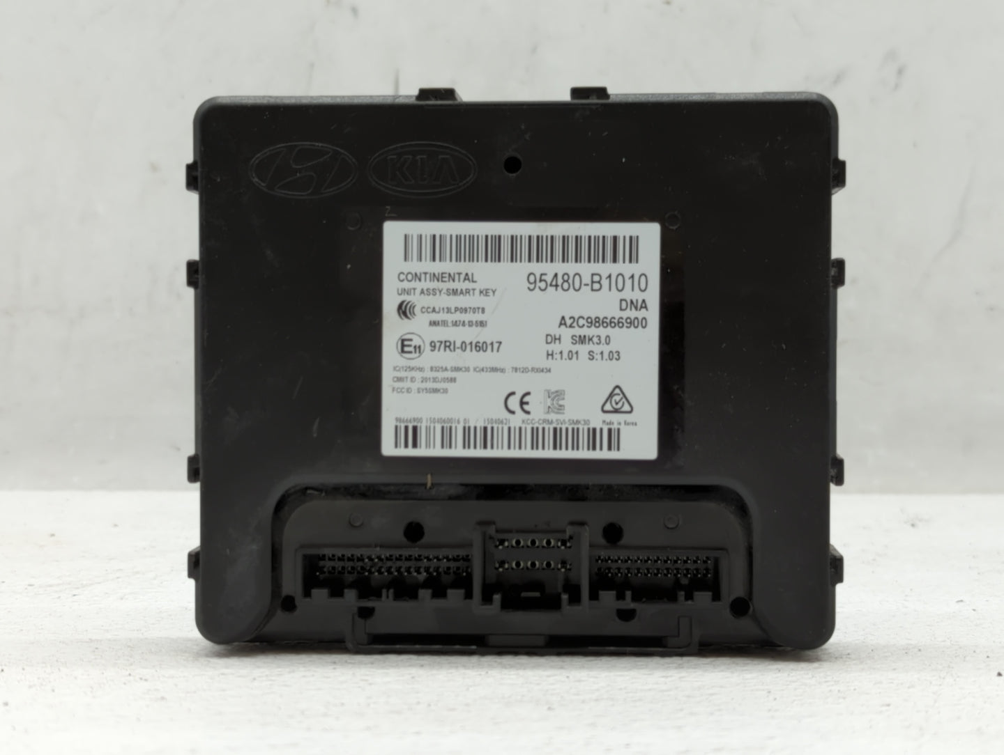 2017-2017 Genesis G80 Chassis Control Module Ccm Bcm Body Control - Oemusedautoparts1.com