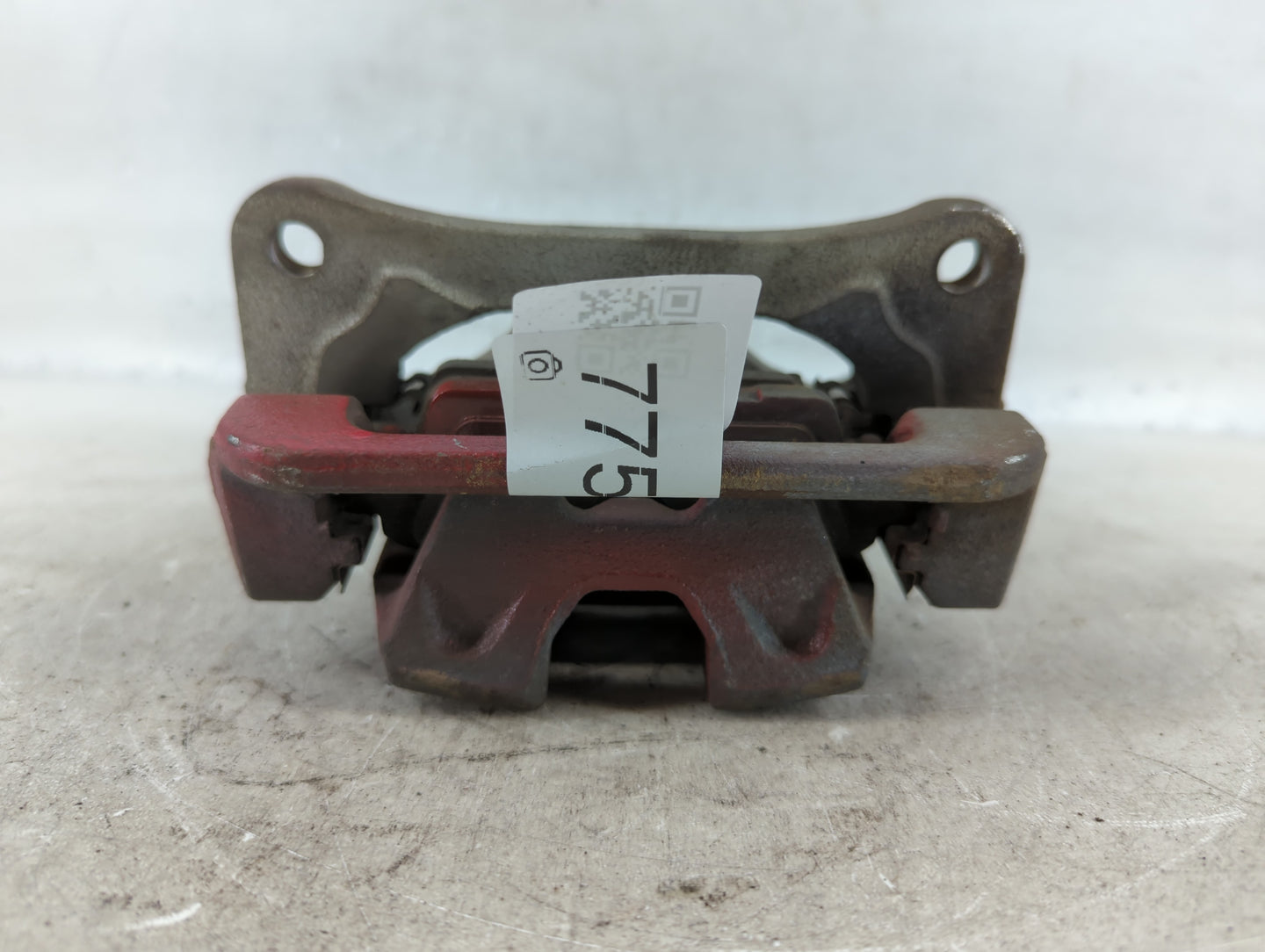2017-2017 Genesis G80 Front Passenger Right Brake Caliper - Oemusedautoparts1.com