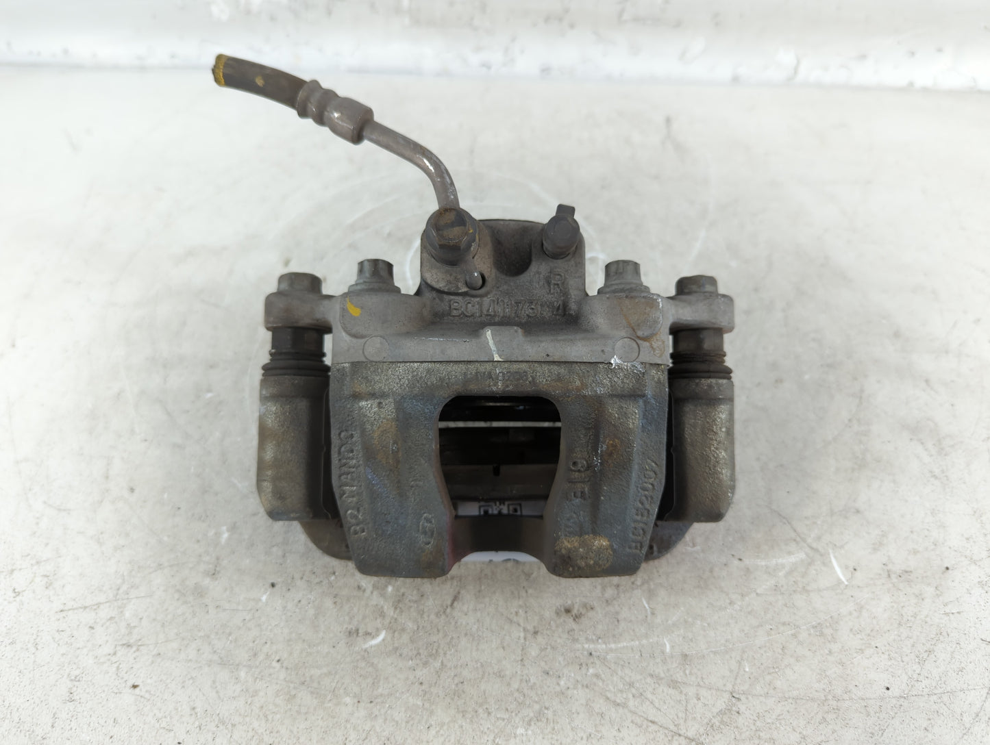 2017-2017 Genesis G80 Front Passenger Right Brake Caliper - Oemusedautoparts1.com
