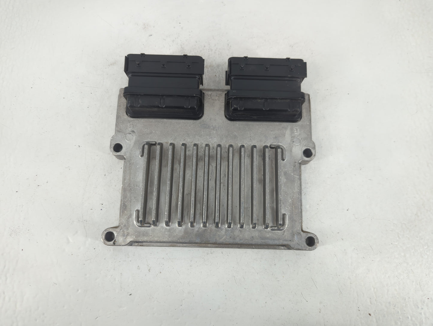 2017 Genesis G80 PCM Engine Control Computer ECU ECM PCU OEM P/N:39104-3CEN0 Fits OEM Used Auto Parts - Oemusedautoparts1.co