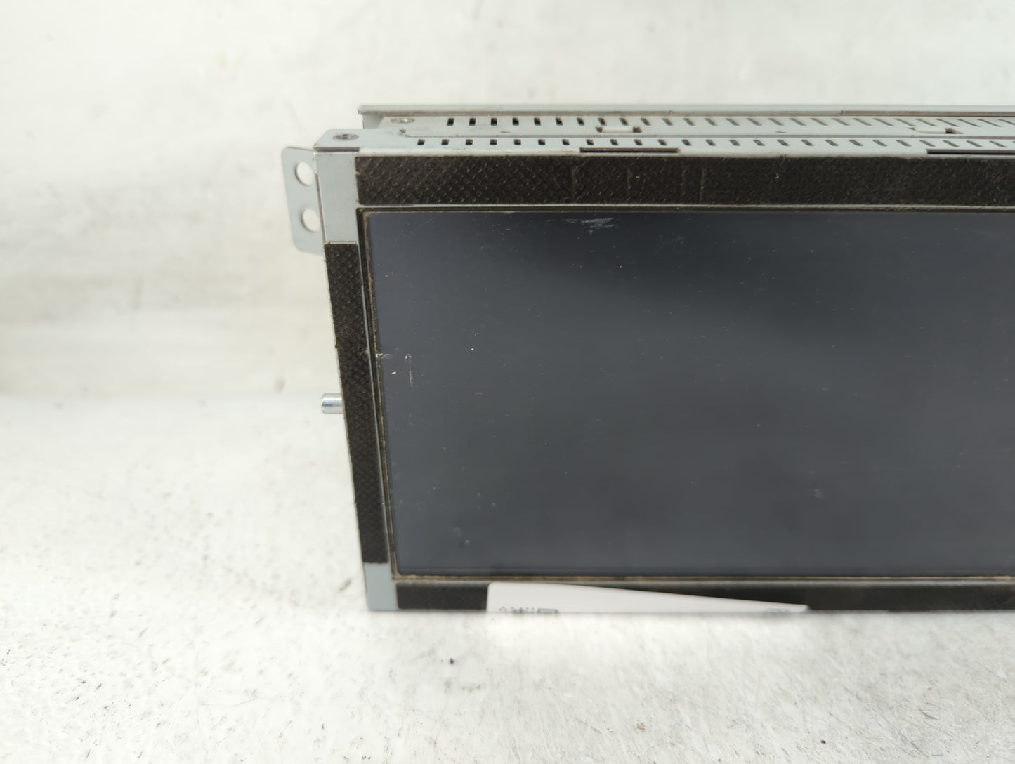 2017-2017 Genesis G80 Information Display Screen - Oemusedautoparts1.com