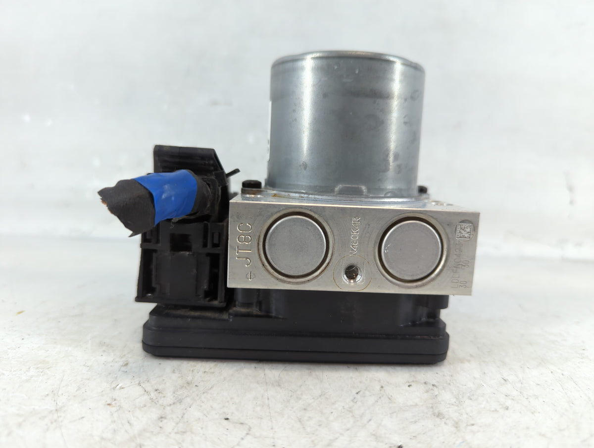 2017 Genesis G80 Anti-Lock Brake ABS Pump Module Actuator OEM P/N:58920-B1110 Fits Fits 2015 2016 OEM Used Auto Parts - Oemu