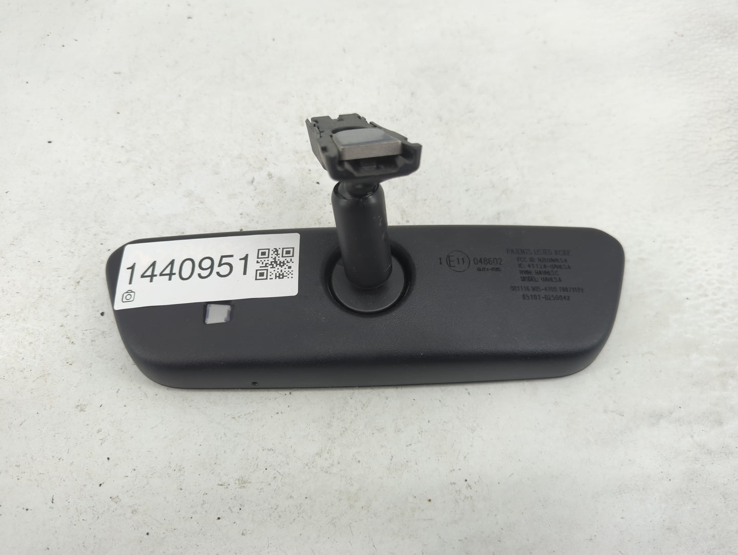 2017 Genesis G90 Interior Rear View Mirror Replacement OEM P/N:NZLUAHL5A 4112A-UAHL5A, UAHL5A Fits Fits 2018 2019 2020 2021 