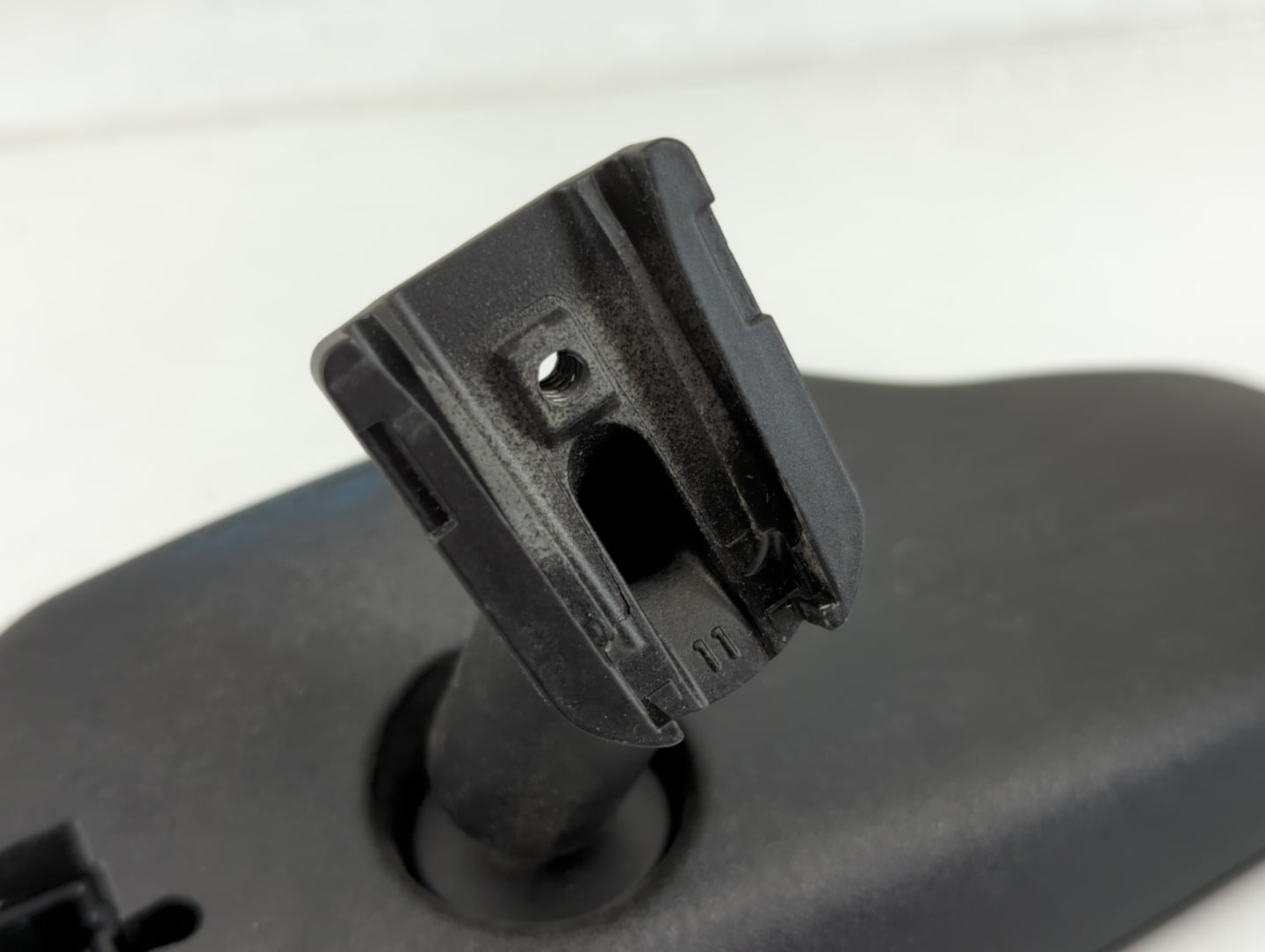 2009-2017 Gmc Acadia Interior Rear View Mirror Replacement OEM P/N:E11025898 Fits OEM Used Auto Parts - Oemusedautoparts1.co