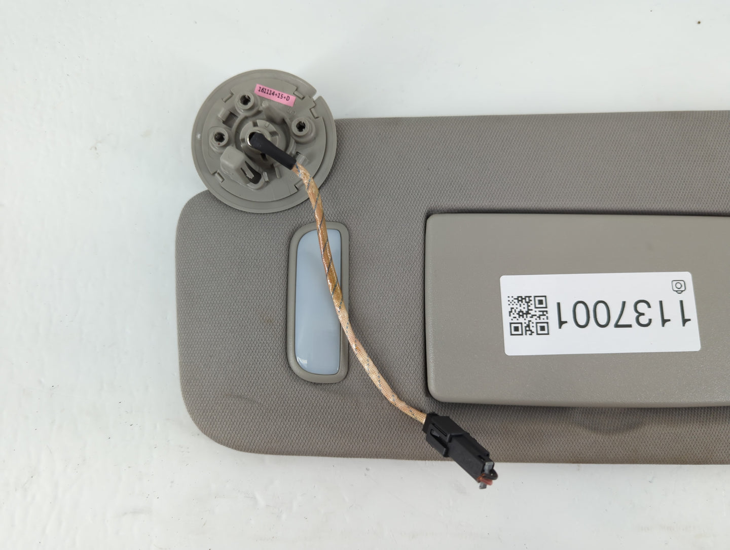 2007-2017 Gmc Acadia Sun Visor Shade Replacement Driver Left Mirror Fits OEM Used Auto Parts - Oemusedautoparts1.com