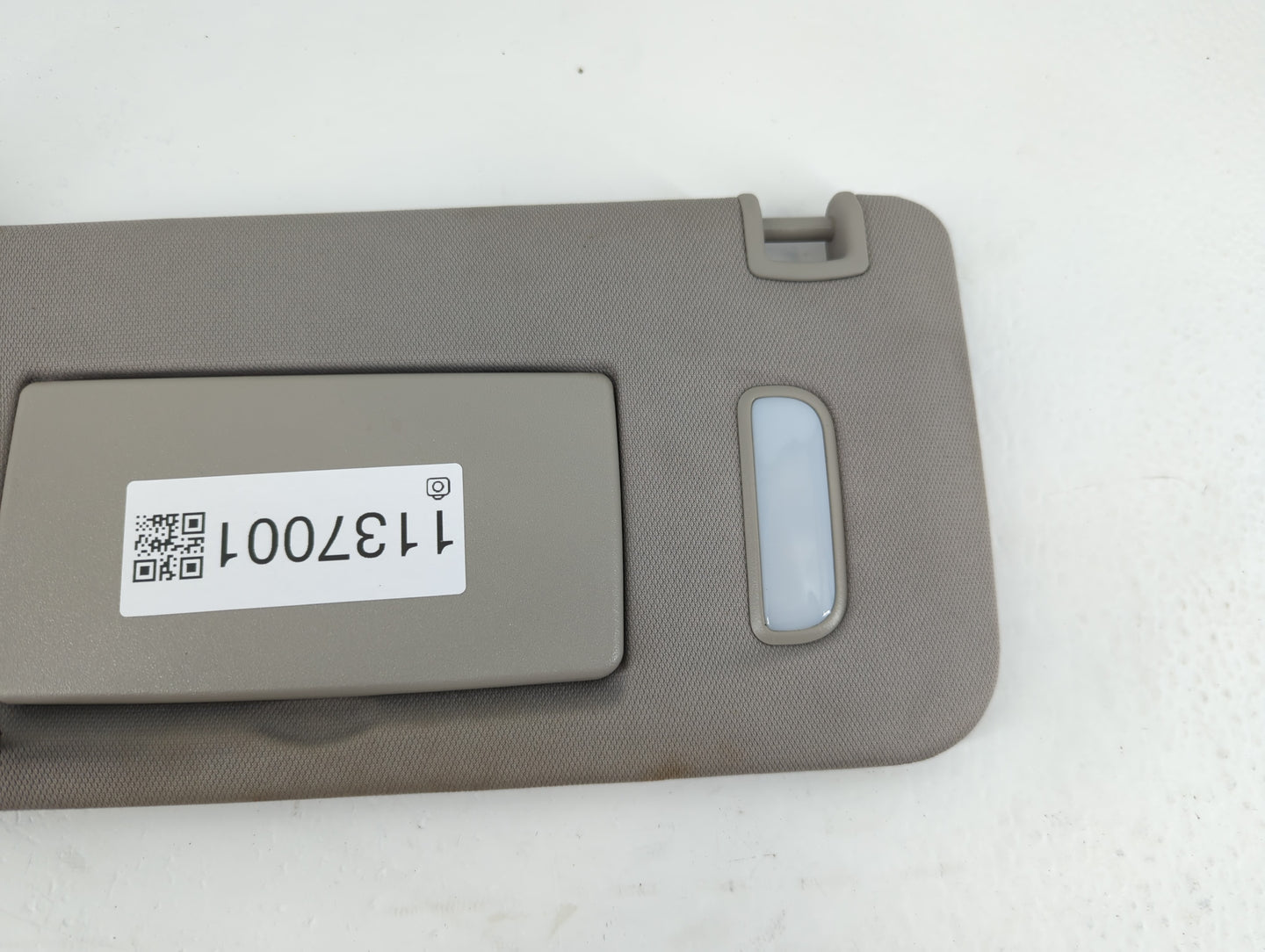 2007-2017 Gmc Acadia Sun Visor Shade Replacement Driver Left Mirror Fits OEM Used Auto Parts - Oemusedautoparts1.com