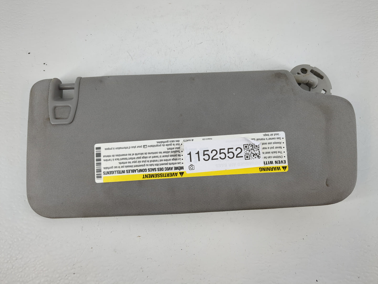 2017-2019 Gmc Acadia Sun Visor Shade Replacement Driver Left Mirror Fits Fits 2017 2018 2019 OEM Used Auto Parts - Oemusedau