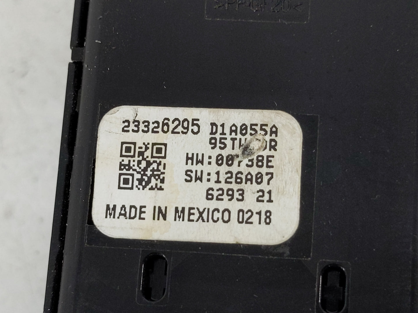 2017-2019 Gmc Acadia Master Power Window Switch Replacement Driver Side Left P/N:23326295 23326205 Fits Fits 2017 2018 2019 