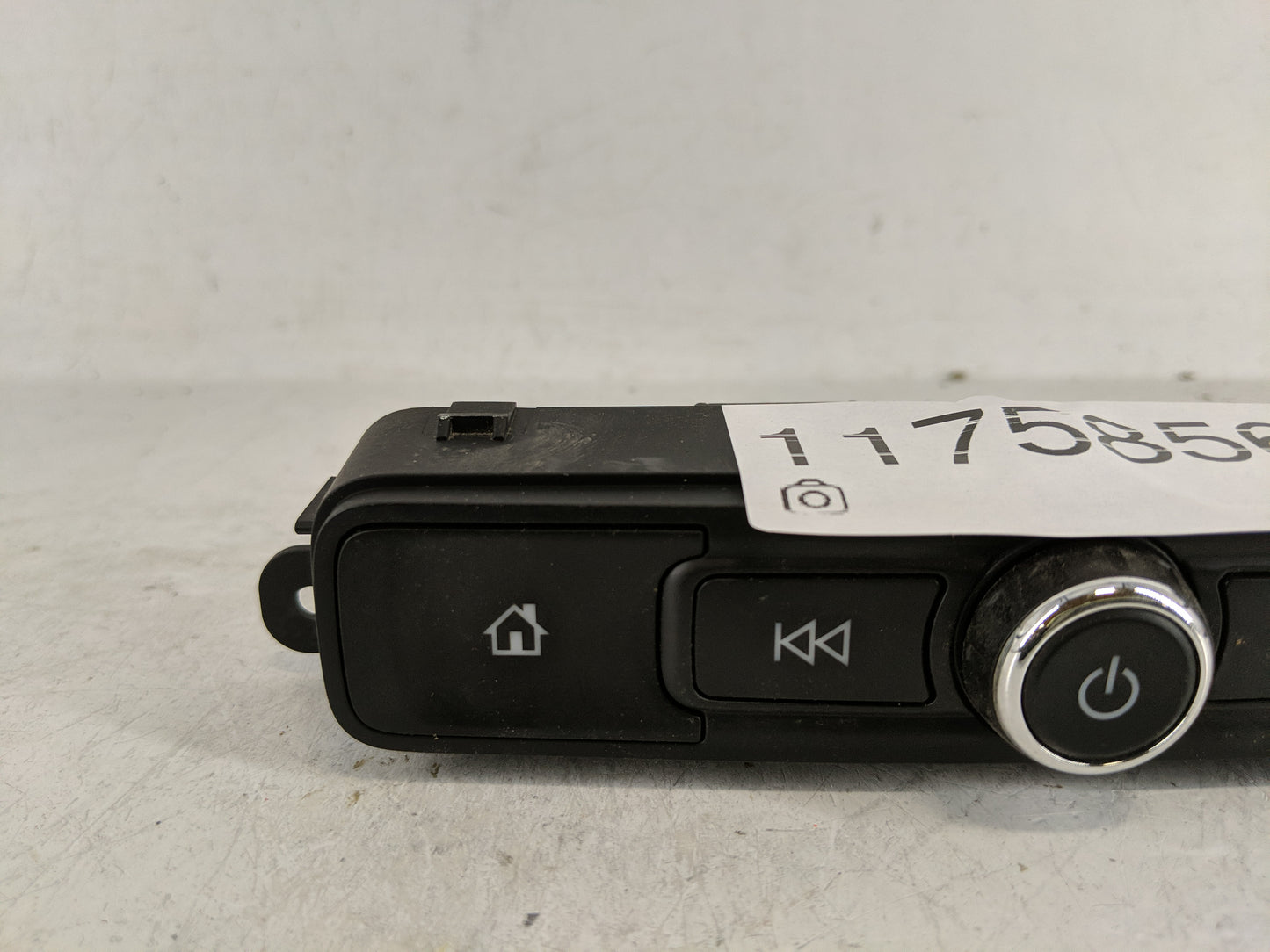 2017-2019 Gmc Acadia Radio AM FM Cd Player Receiver Replacement P/N:42542519 84334116, 84361176 Fits Fits 2017 2018 2019 OEM