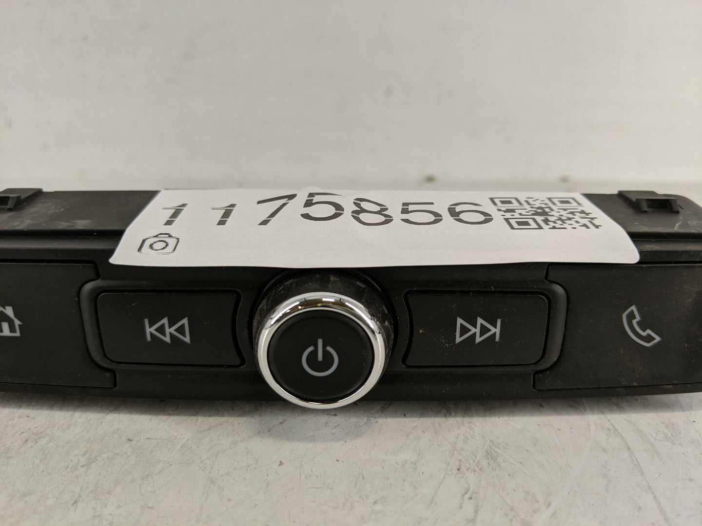 2017-2019 Gmc Acadia Radio AM FM Cd Player Receiver Replacement P/N:42542519 84334116, 84361176 Fits Fits 2017 2018 2019 OEM